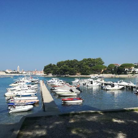 Kuca Za Odmor Pende Villa Banjol Exterior photo
